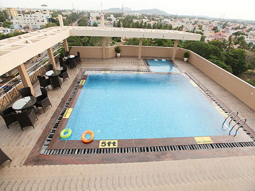 Hotel Germanus Madurai Buitenkant foto