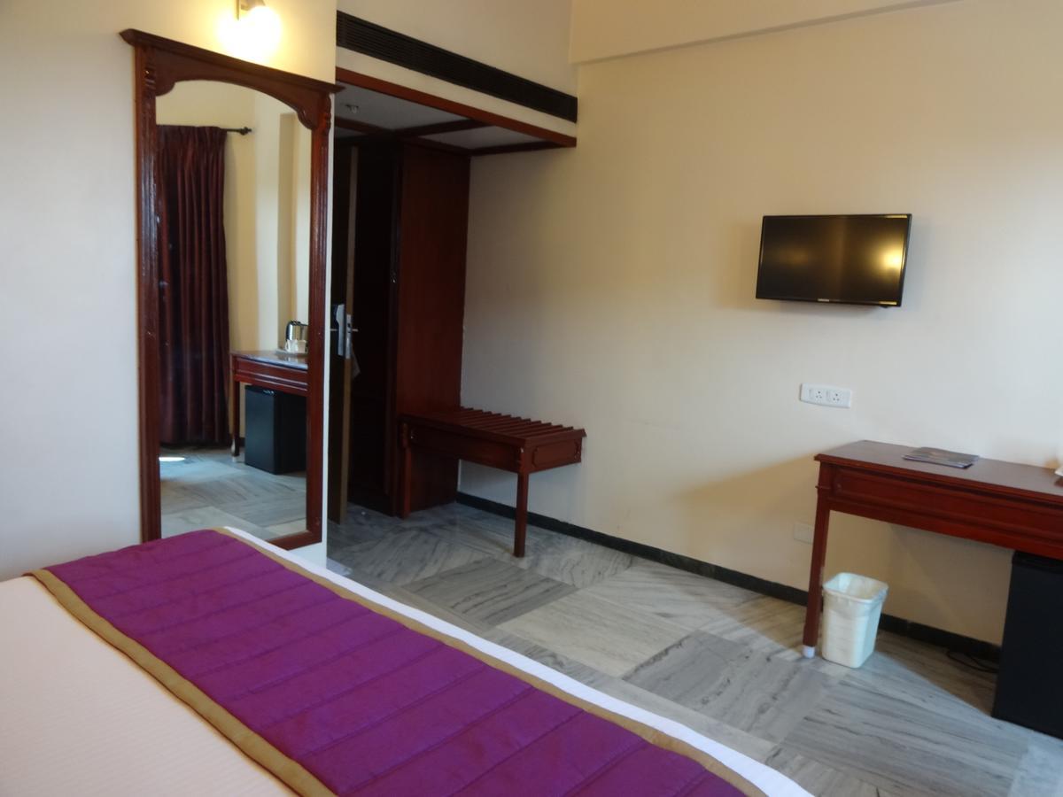 Hotel Germanus Madurai Buitenkant foto